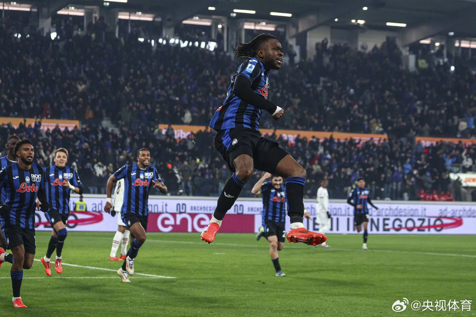 的表现出色 的表现出色