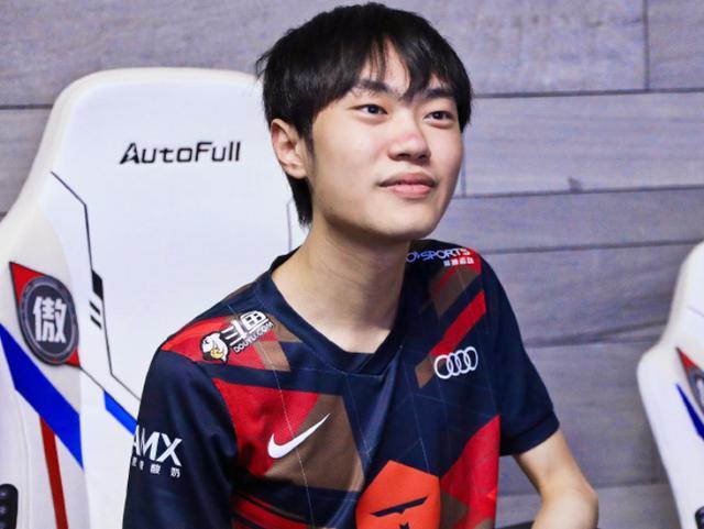 对手望而却 对手望而却