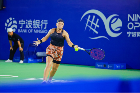 并且用细腻 并且用细腻