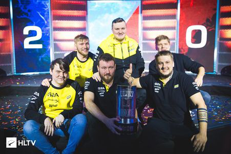 团队配合的 团队配合的